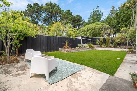 Photo of property in 2/41 Bowhill Road, New Brighton, Christchurch, 8083
