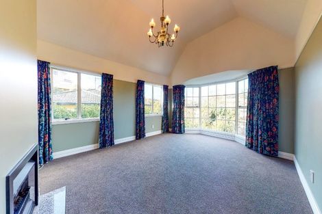 Photo of property in 24 Saunders Close, Whitby, Porirua, 5024