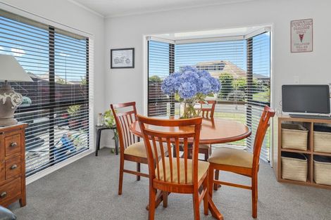 Photo of property in 2/15 Stead Crescent, Stoke, Nelson, 7011