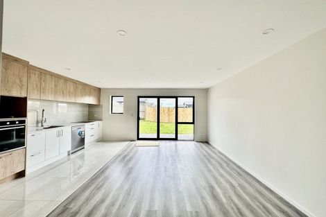 Photo of property in 12b Ahunga Road, Karaka, Papakura, 2113