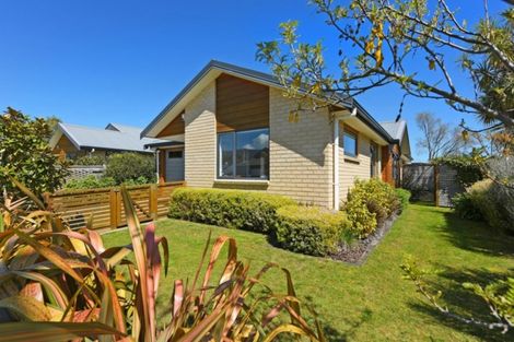 Photo of property in 3b Oxford Crescent, Ebdentown, Upper Hutt, 5018