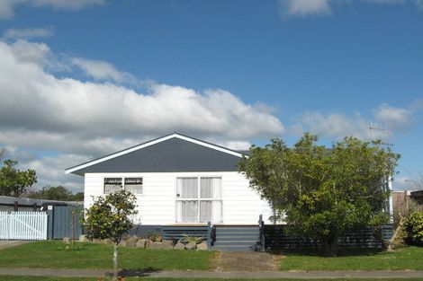 Photo of property in 23 Farnworth Crescent, Whakatane, 3120