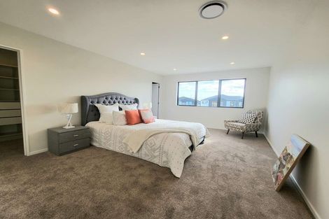 Photo of property in 62 Drumbuoy Drive, Flat Bush, Auckland, 2019