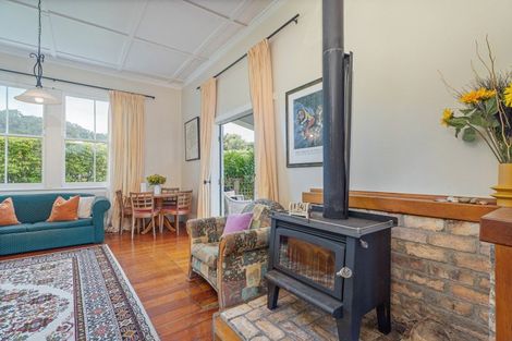 Photo of property in 35 Pa Road, Hahei, Whitianga, 3591