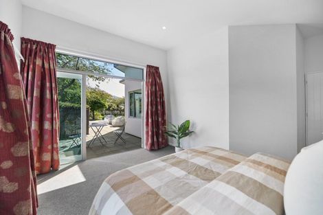 Photo of property in 16 Orbell Drive, Lake Hayes, Queenstown, 9304