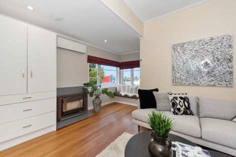 Photo of property in 115 Cambridge Road, Hillcrest, Hamilton, 3216