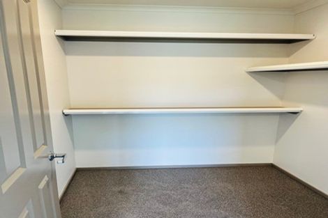 Photo of property in 25 Grabella Place, Papamoa Beach, Papamoa, 3118