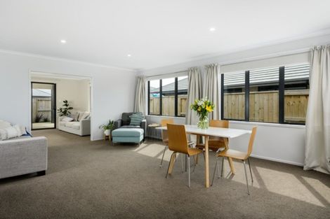 Photo of property in 8 Rotomanu Place, Pyes Pa, Tauranga, 3112