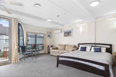 Photo of property in 36 Victoria Road, Mount Maunganui, 3116