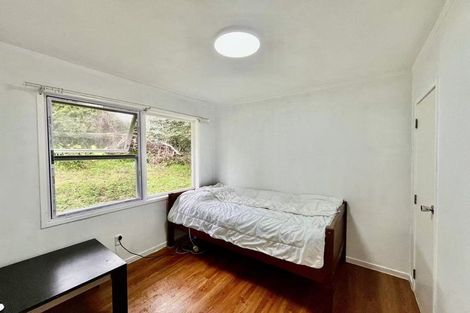 Photo of property in 5 Dallow Place, Henderson, Auckland, 0612