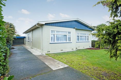 Photo of property in 5 Wood Street, Takaro, Palmerston North, 4410