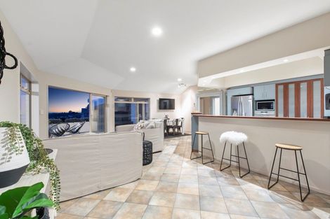 Photo of property in 11 Aurora Avenue, Welcome Bay, Tauranga, 3112