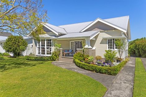 Photo of property in 14 Haronga Road, Inner Kaiti, Gisborne, 4010
