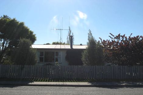 Photo of property in 13 Campbell Street, Geraldine, 7930