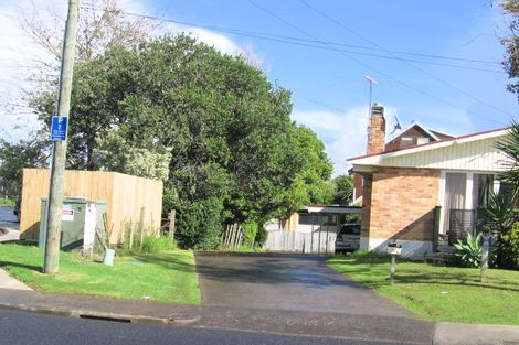 Photo of property in 2/105 Clovelly Road, Bucklands Beach, Auckland, 2012