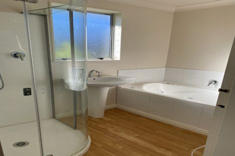 Photo of property in 30 Mossburn Grove, Kelson, Lower Hutt, 5010