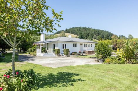 Photo of property in 601 Swamp Road, Puketapu, Napier, 4183