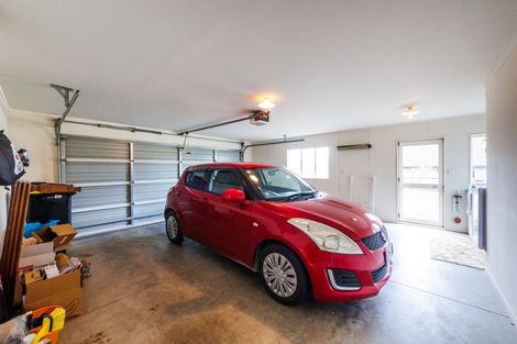 Photo of property in 30 Ursula Drive, Feilding, 4702