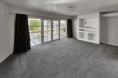 Photo of property in 18 Slacks Road, Awapuni, Palmerston North, 4412