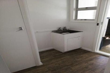 Photo of property in 61 Williams Street, Cambridge, 3434