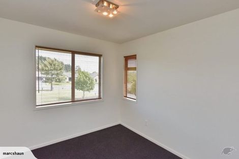 Photo of property in 6 Titirangi Crescent, Parklands, Christchurch, 8083