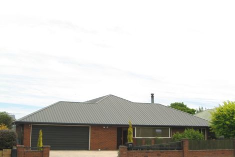 Photo of property in 4 Penruddock Rise, Westmorland, Christchurch, 8025