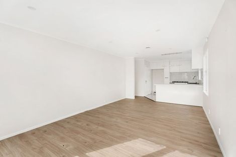 Photo of property in 27 Takanini Road, Takanini, 2112