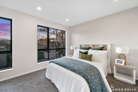 Photo of property in 1/93 Woodglen Road, Glen Eden, Auckland, 0602