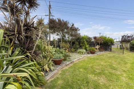 Photo of property in 127 Seabury Avenue, Foxton Beach, Foxton, 4815