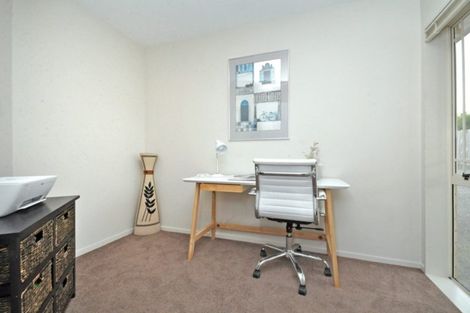 Photo of property in 2/6 Daria Place, Northpark, Auckland, 2013