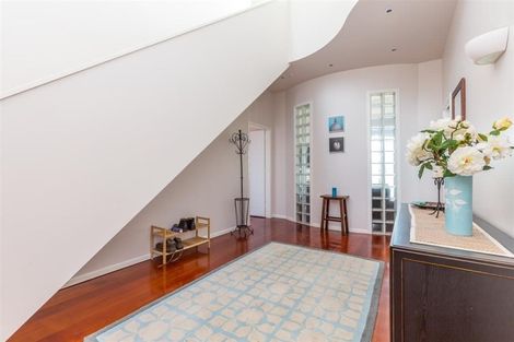 Photo of property in 26 Hamana Street, Narrow Neck, Auckland, 0622