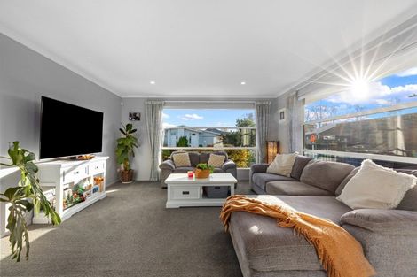 Photo of property in 26 Tiria Drive, Papamoa Beach, Papamoa, 3118