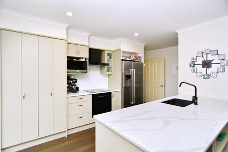 Photo of property in 9 Puhara Avenue, Parklands, Christchurch, 8083