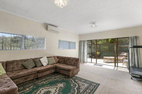 Photo of property in 84 Dowse Drive, Maungaraki, Lower Hutt, 5010