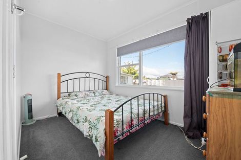 Photo of property in 53 Collins Road, Melville, Hamilton, 3206