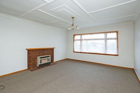Photo of property in 5 Wood Street, Takaro, Palmerston North, 4410