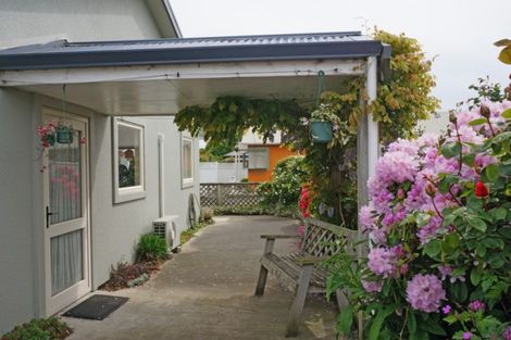 Photo of property in 2c Macmaster Street, Richmond, Invercargill, 9810
