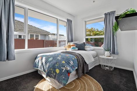 Photo of property in 408 Main North Road, Redwood, Christchurch, 8051