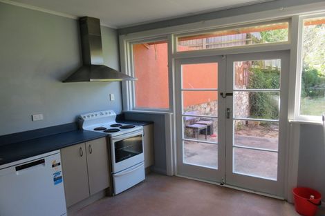 Photo of property in 68 Royal Terrace, Dunedin Central, Dunedin, 9016