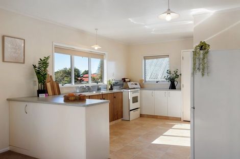 Photo of property in 1285 Papamoa Beach Road, Papamoa Beach, Papamoa, 3118