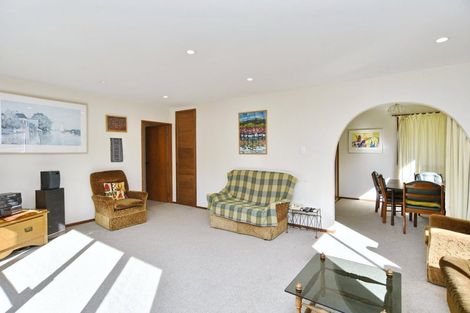 Photo of property in 40 Riverlaw Terrace, Saint Martins, Christchurch, 8022