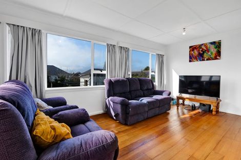 Photo of property in 16 Achilles Street, Stratford, 4332