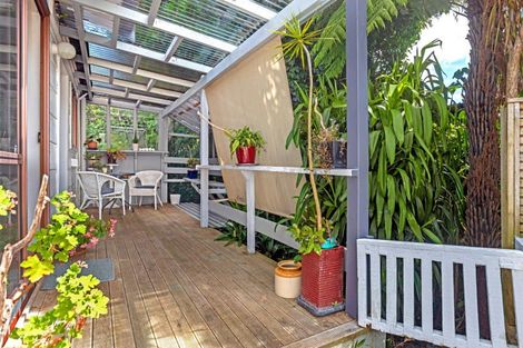 Photo of property in 2 Kingsley Street, Whataupoko, Gisborne, 4010