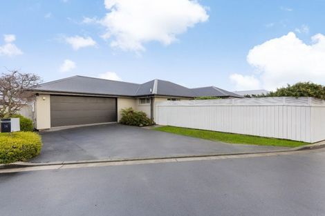 Photo of property in 14 Saint Adela Place, Woolston, Christchurch, 8062