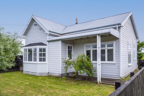 Photo of property in 10 Philip Street, Carterton, 5713