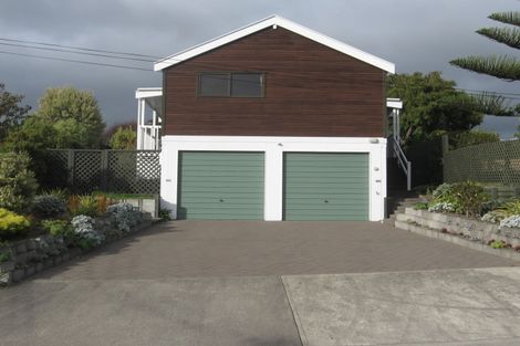 Photo of property in 56 Glen Road, Raumati South, Paraparaumu, 5032