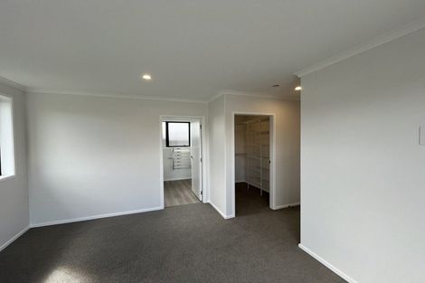 Photo of property in 3 Tutira Place, Poraiti, 4112