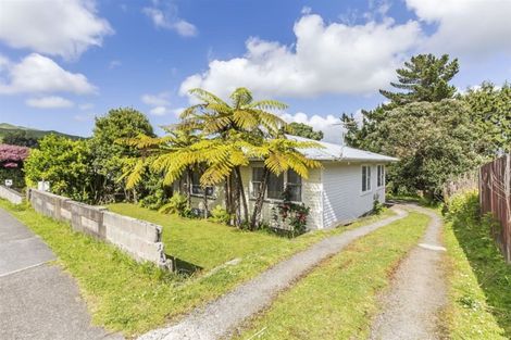 Photo of property in 65 Waihora Crescent, Waitangirua, Porirua, 5024