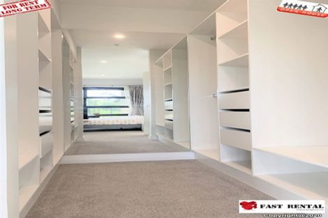 Photo of property in 3 The Rosebowl, Sunnyhills, Auckland, 2010