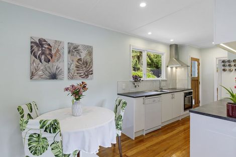 Photo of property in 14 Willcox Grove, Naenae, Lower Hutt, 5011